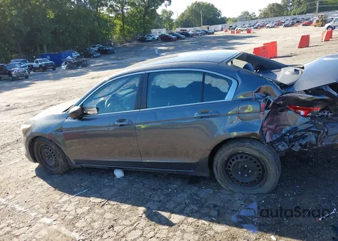 2010 Honda Accord 2.4 Lx z USA, uszkodzony, nr VIN 1HGCP2F3XAA015334